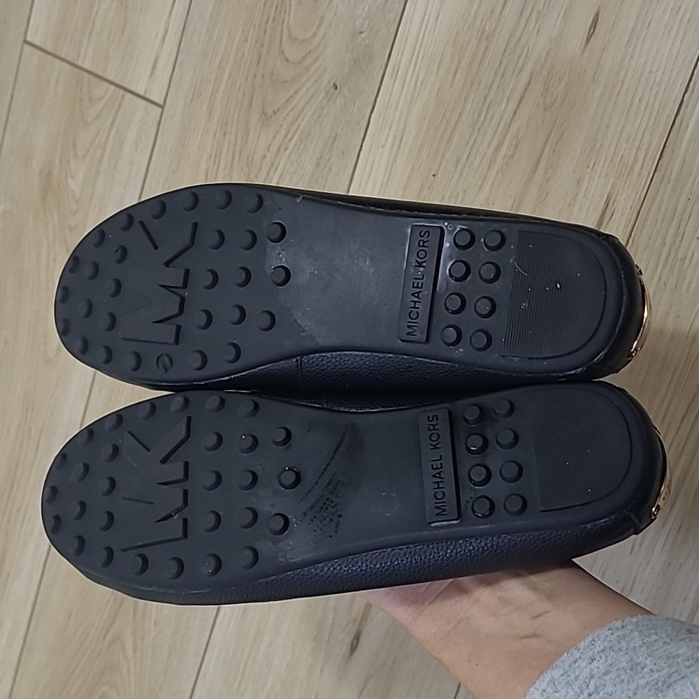 Michael Kors Elegant Black Loafers Size M - Picture 8 of 8